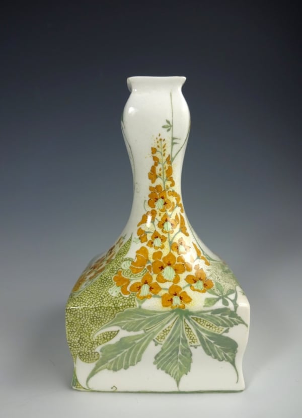 Rozenburg porcelain vase decorated with flowering chestnut by Van Rossum 1904-image3