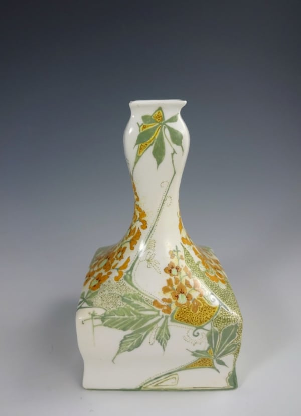Rozenburg porcelain vase decorated with flowering chestnut by Van Rossum 1904-image4