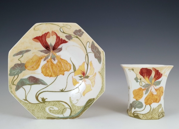 Proportio Divina | Rozenburg porcelain cup and saucer by Schellink 1907