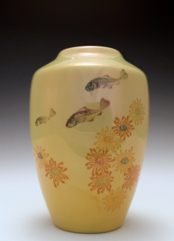 Proportio Divina | St Lukas Utrecht vase with fish circa 1915